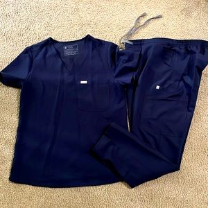 Figs Scrubs Set top & bottoms Navy Blue
